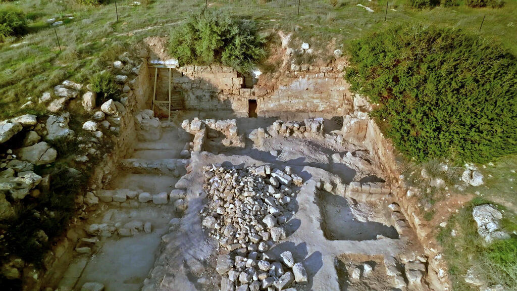 cueva funeraria salome