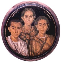 Gala Placidia con sus hijos