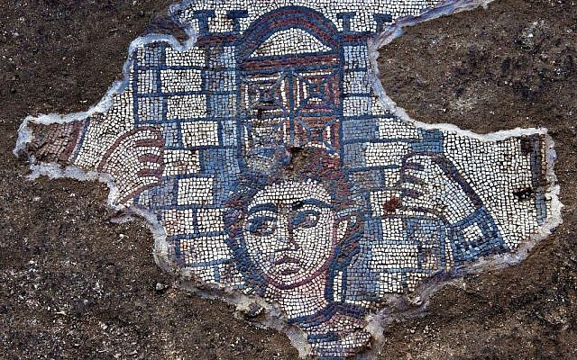 Mosaicos bíblicos de 1.600 años de antigüedad revelan una ...